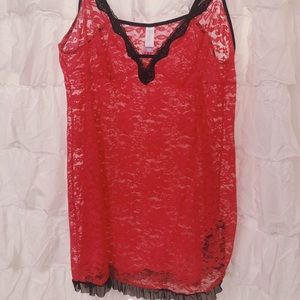 lace slip dress🌹